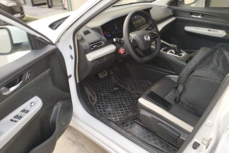 Used Dongfeng Aeolus E70 2021 Revised Version 3 500 Ultra-Comfort Edition
