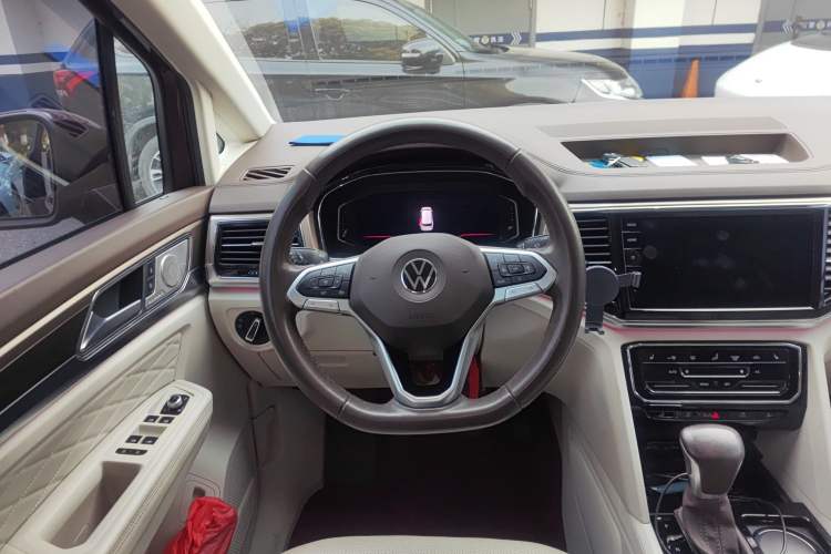 Used Volkswagen Viloran 2020 380TSI Flagship Edition