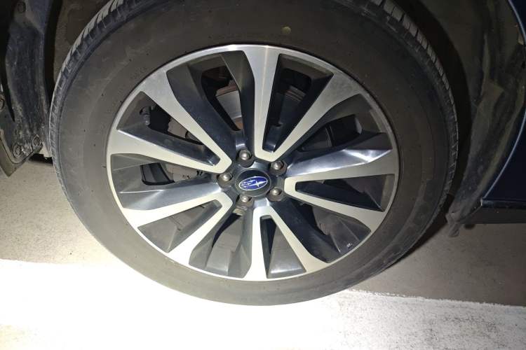 Used Subaru Forester 2018 2.0i Fashion Navigation Edition Right Front Wheel Hub