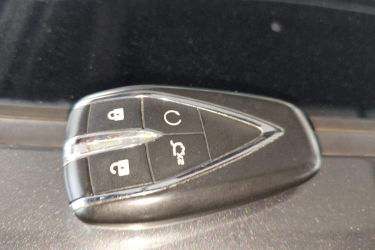 Used CHANGAN CS75 PLUS 2021 1.5T Automatic Prestige Model
