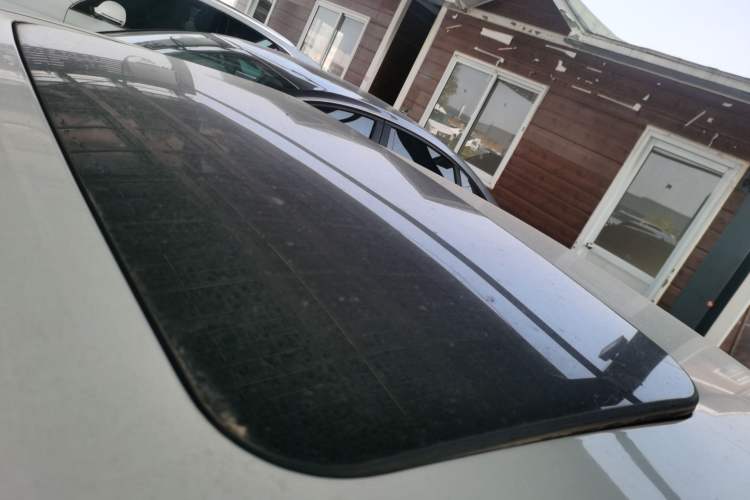 Used Chevrolet Cruze 2015 1.5L Classic SE AT Roof