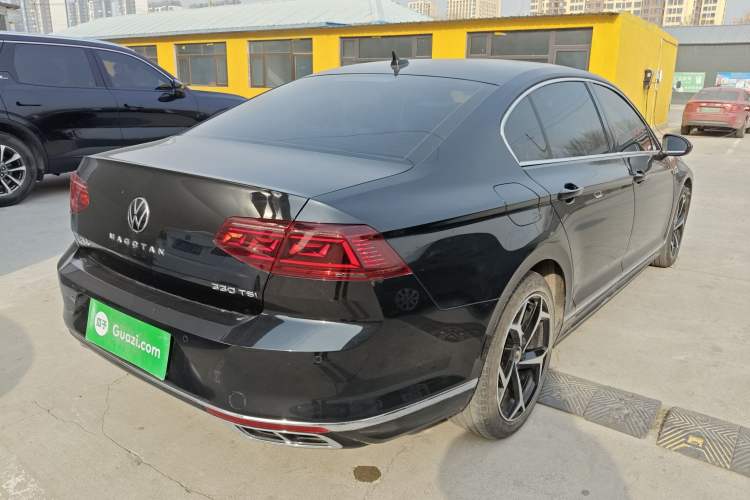 Used Volkswagen Magotan 2023 2 Million Units Commemorative Edition 330TSI DSG Luxury Version