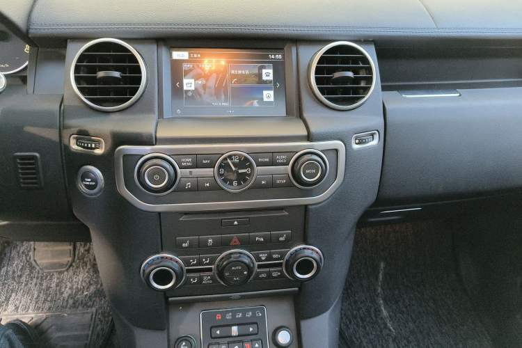 Used Land Rover Discovery 2016 3.0 SC Obsidian Black Heritage Edition HSE