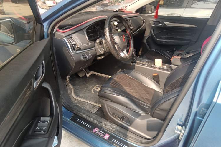 Used Roewe i6 2018 20T Automatic Internet ZhiZun Edition Driver Seat