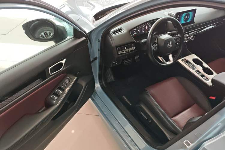 Used Honda Integra 2023 2.0L eHEV Sharp – Premium Edition
