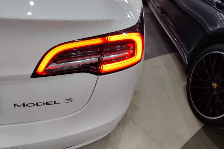 Used Tesla Model 3 2020 Revised Version Standard Range Rear-Wheel Drive – Upgraded Edition