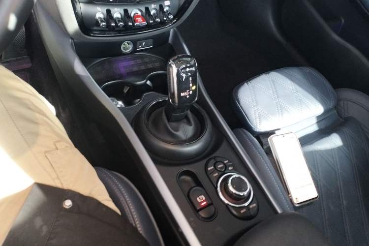 Used MINI Clubman 2023 2.0T COOPER S Connoisseur