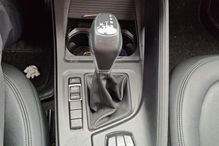 Used BMW X1 2018 sDrive20Li Leading Model Gear Lever