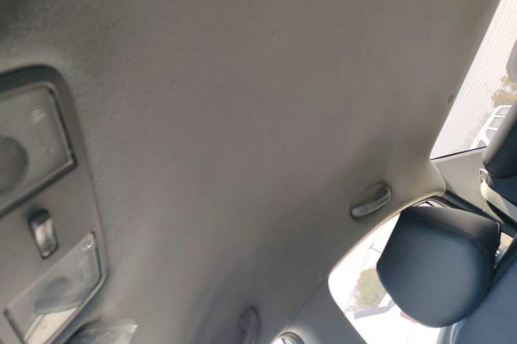 Used Hyundai Verna (older generation) 2014 1.4L Manual Smart GLS Trim Headliner