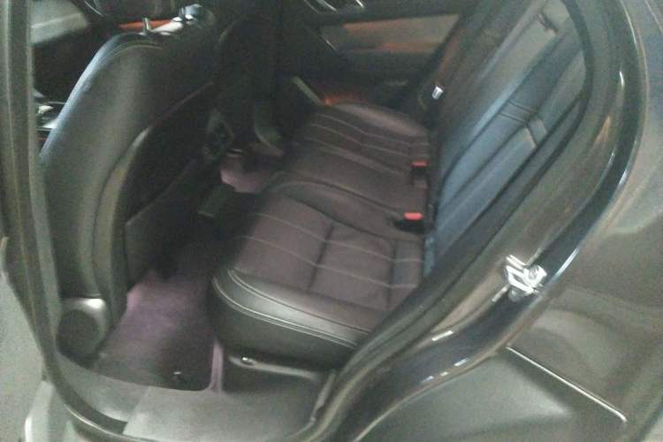 Used Land Rover Range Rover Velar 2022 250 PS Sparkling Heritage Edition