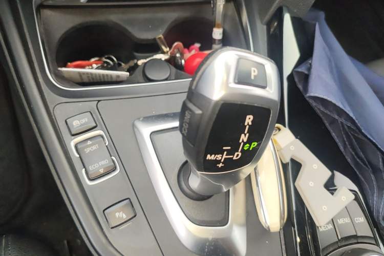 Used BMW 3 Series GT 2018 320i Sport Edition
