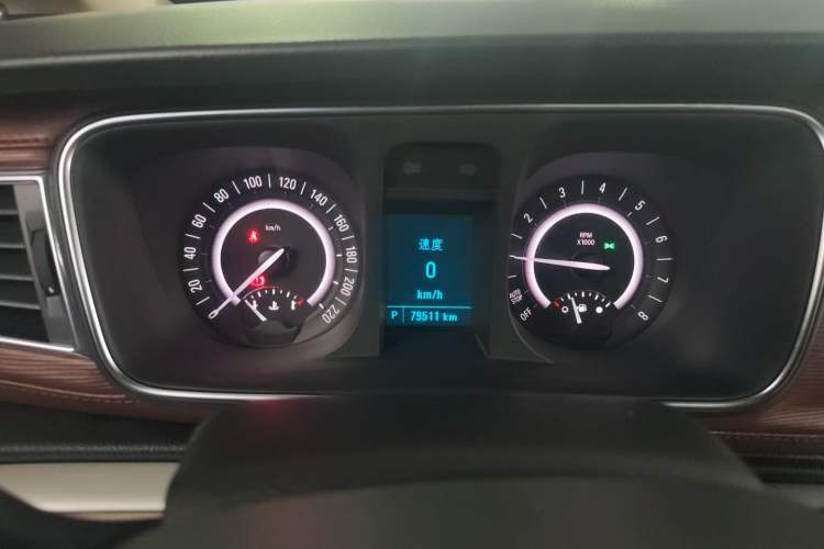 Used Buick GL8 2018 28T Luxury Model China VI Standard