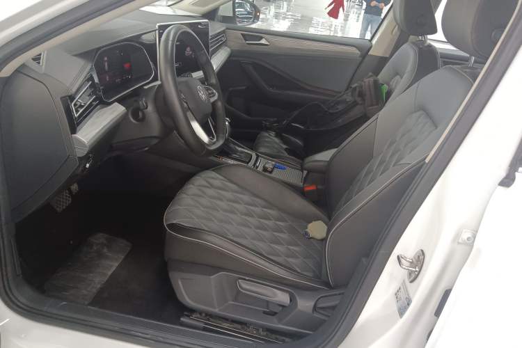 Used Volkswagen Sagitar 2023 280TSI DSG Beyond Lite Edition Left Front Seat