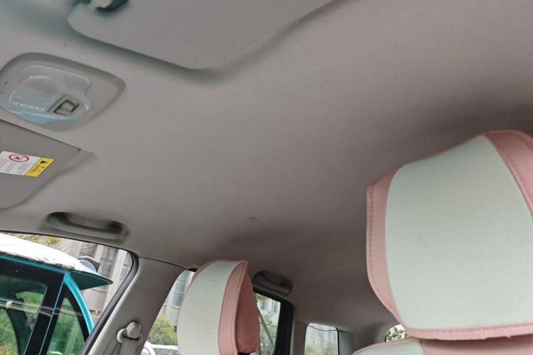 Used Chevrolet Lova RV 2016 1.5L Automatic Comfort Edition Headliner