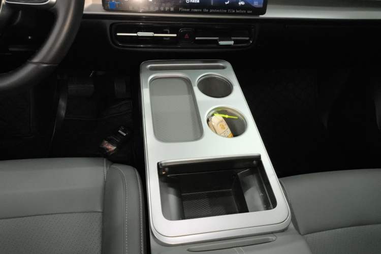 Used AION Y 2023 Younger Star Edition
