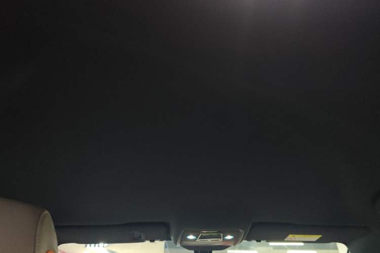 Used BYD Song Pro New Energy 2024 HONOR Edition DM-i 71KM Navigation Model Headliner