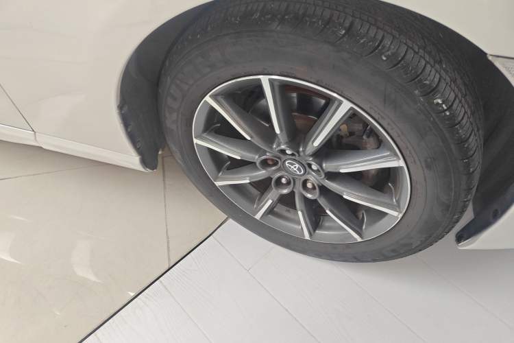 Used Toyota 86 2013 2.0L Manual Luxury Version
