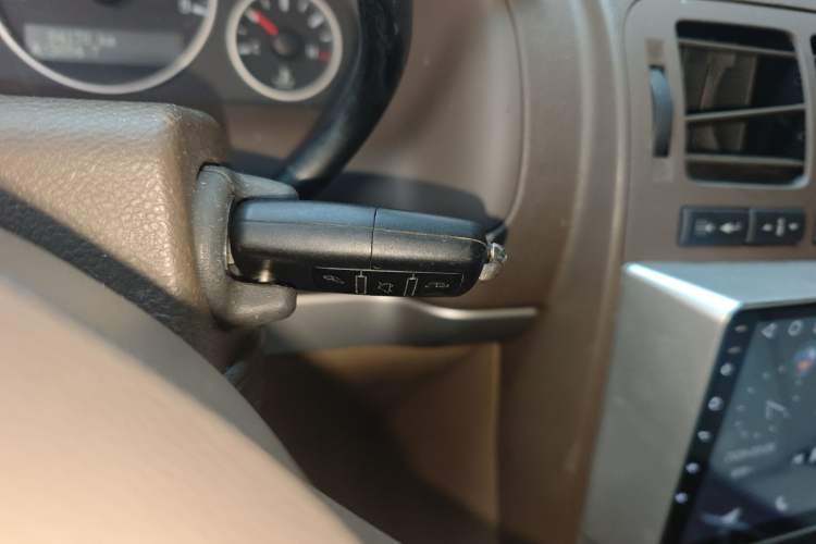 Used Buick GL8 2014 2.4L Classic Edition
