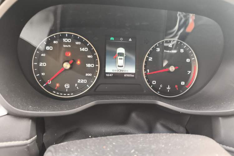 Used Roewe i5 2019 1.5L Manual 4G Connect Luxury Edition
