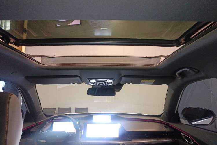 Used CHANGAN OSHAN Z6 New Energy 2022 Blue Whale iDD 150KM Flagship PLUS Smart Parking Edition Headliner