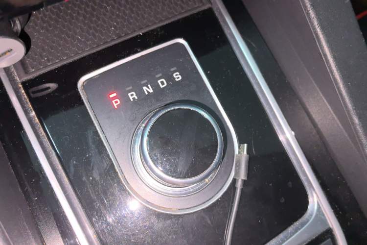 Used Jaguar F-PACE 2018 2.0T Four-Wheel Drive Urban Luxury Edition