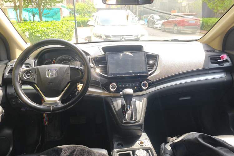 Used Honda CR-V 2016 2.0L two-wheel drive Urban Edition