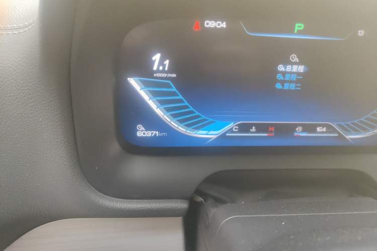 Used BYD Tang 2018 2.0T Automatic SmartConnect Prestige 7-Seater China V Standard