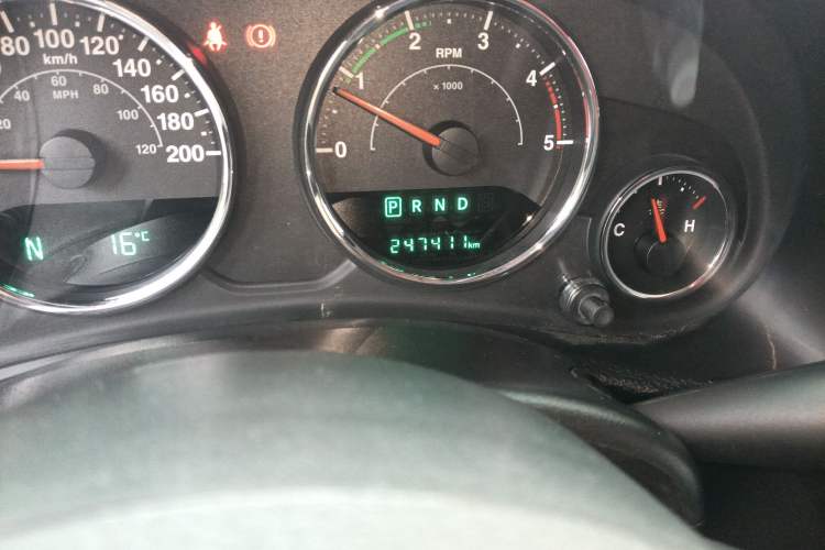 Used Jeep Wrangler 2015 2.8TD Sahara Four-Door Comfort Edition