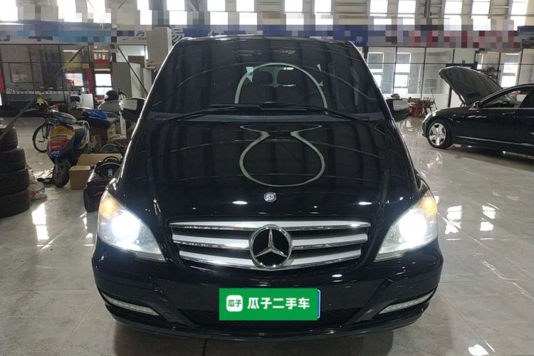 Used Mercedes-Benz Viano 2013 3.0L Comfort Edition Front
