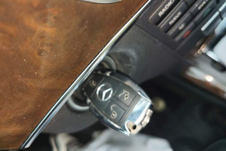 Used Mercedes-Benz E-Class 2014 E 260 L