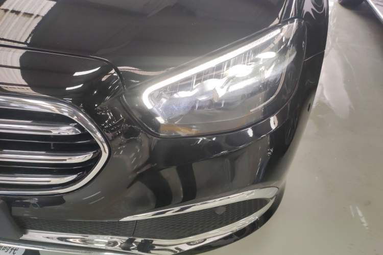 Used Mercedes-Benz E-Class New Energy 2022 Restyled E 350 e L Plug-in Hybrid Sports Sedan Left Front Headlight