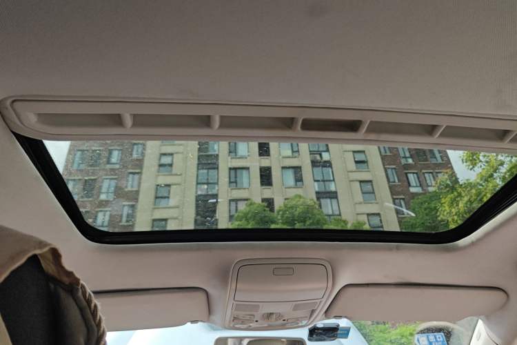 Used Volkswagen Golf 2012 1.4 TSI Manual Comfort Edition Headliner