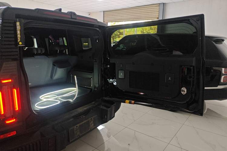 Used JETOUR Traveler 2023 2.0T All-Wheel Drive CrossPRO+
