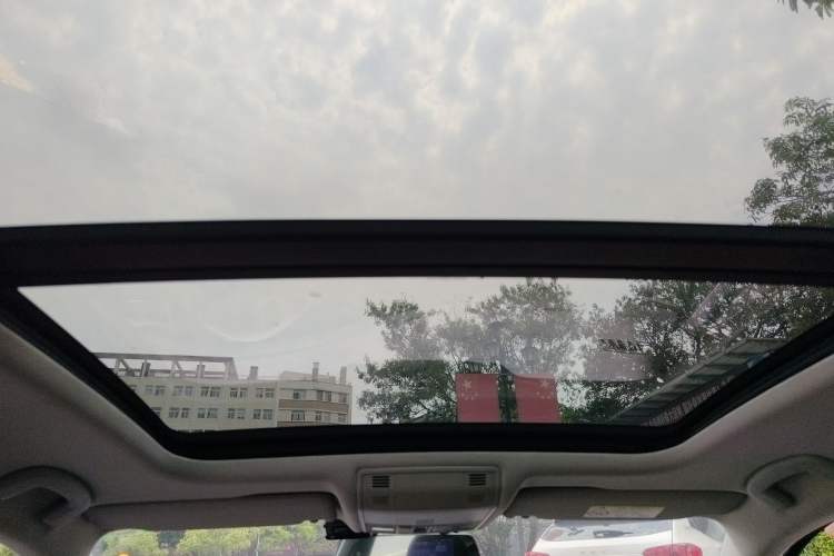 Used Volkswagen Sagitar 2020 280TSI DSG Comfort Version China VI Standard Headliner