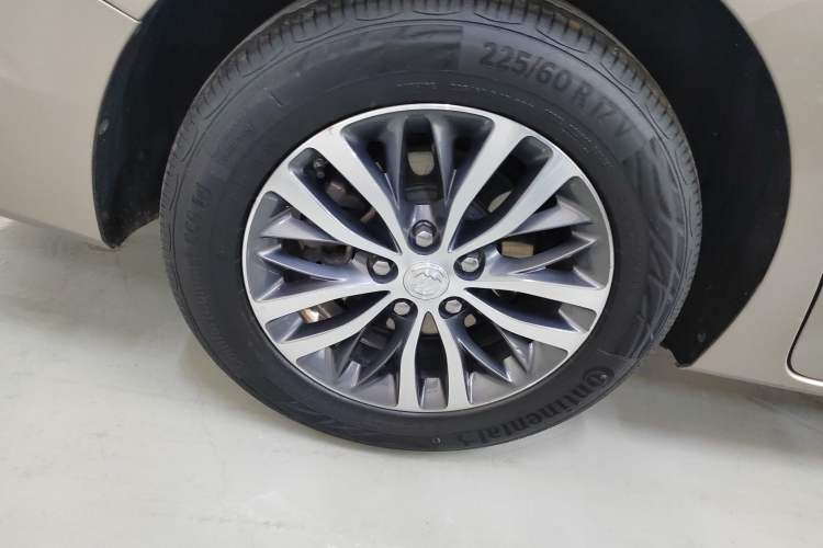 Used Buick GL8 2022 ES Landtrek 653T Comfort Edition
