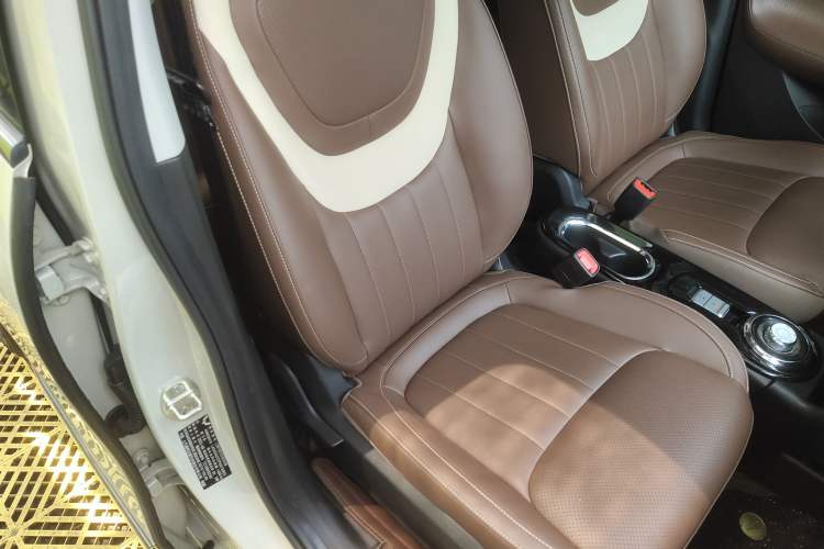 Used Wuling Bingo 2023 333 km Lingxi Connected+ Version