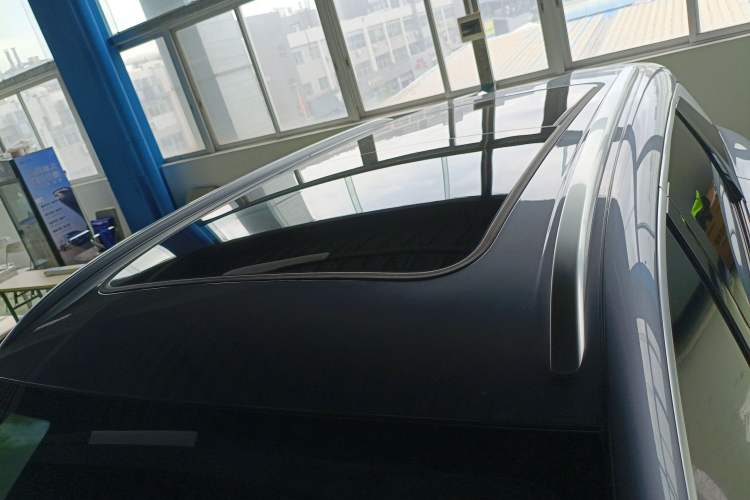 Used BYD Song L DM-i 2024 160 km Excellence Version Roof