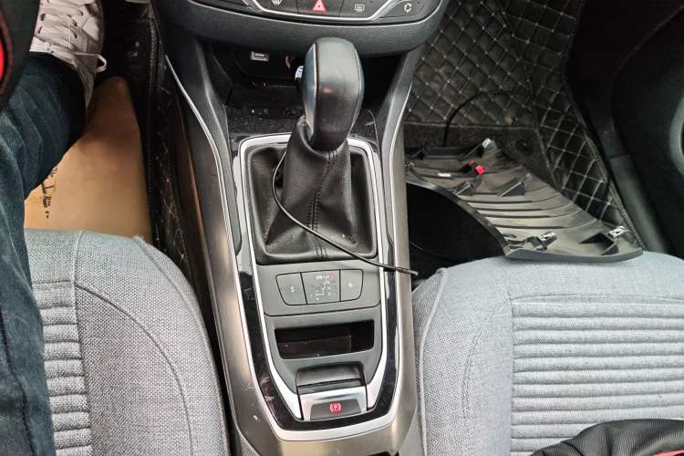 Used Peugeot 408 2014 1.8L Automatic Luxury Edition