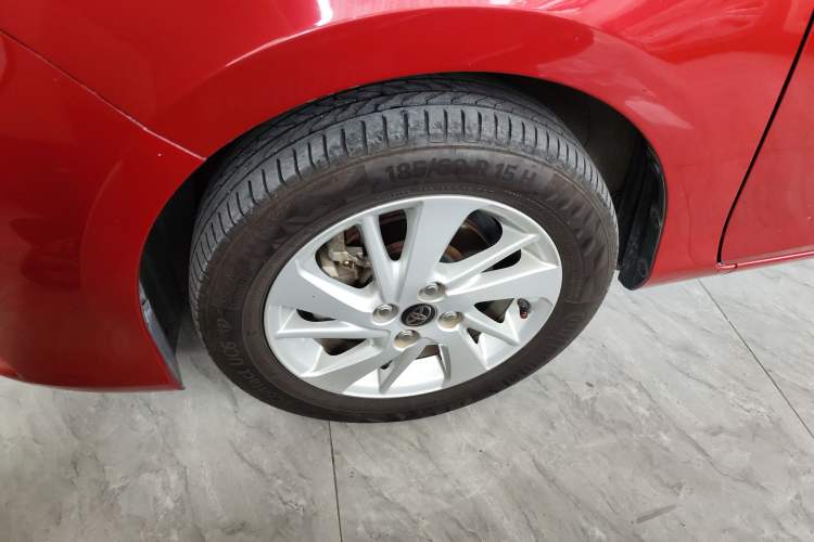 Used Toyota YARiS L Zhi Xuan 2016 Revised 1.5G CVT Xuan Dong Edition Left Front Wheel Hub