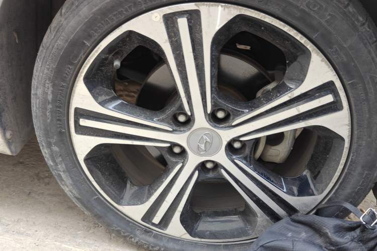 Used Hyundai Elantra (6th Generation / Lingdong) 2018 1.4T Dual-Clutch Xuan Dong · Dynamic Edition Right Front Wheel Hub