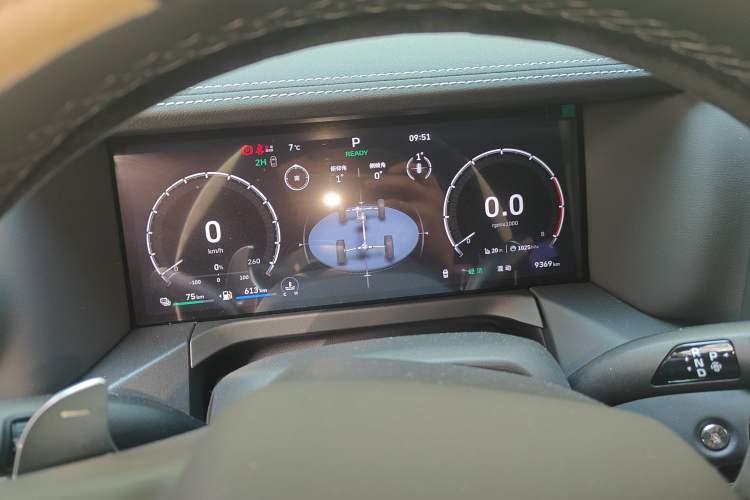 Used Tank 300 New Energy 2025 Hi4-T