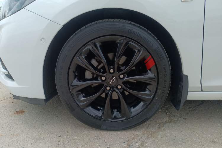 Used Chevrolet Cruze 2018 Redline 330T Dual-Clutch Flagship Edition Left Front Wheel Hub