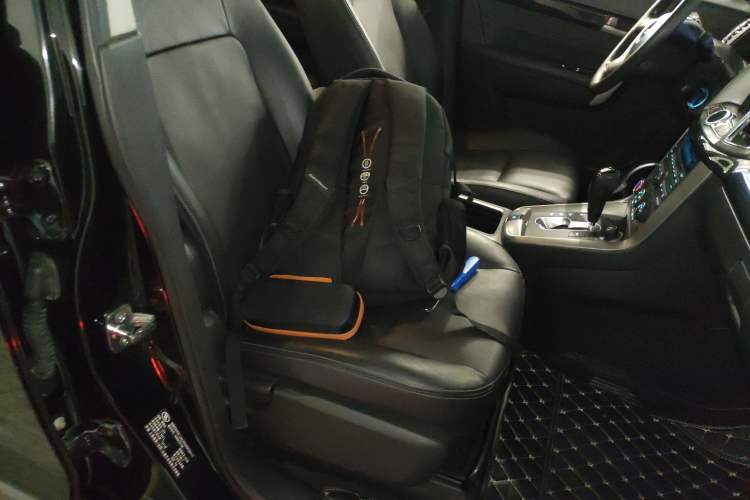 Used Chevrolet Captiva 2014 2.4L Two-Wheel Drive Urban Version 7 Seats