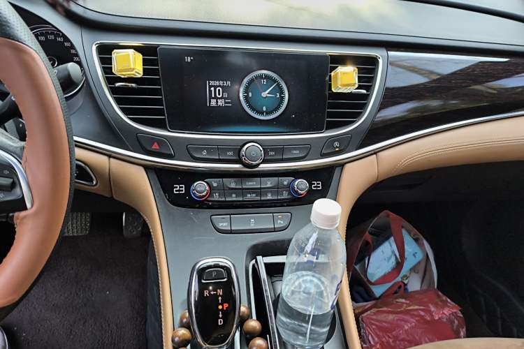 Used Buick LaCrosse 2016 20T Leading Model