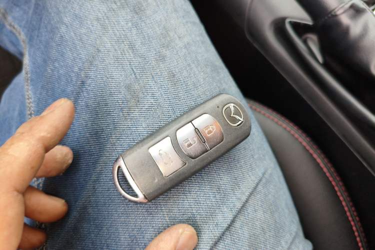 Used Mazda 3 Axela 2016 Sedan 1.5L Automatic Luxury Model Vehicle Key