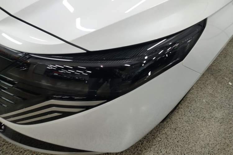 Used Nissan Teana 2026 Model Harmony Cockpit 2.0L Ultra-Comfort Edition
