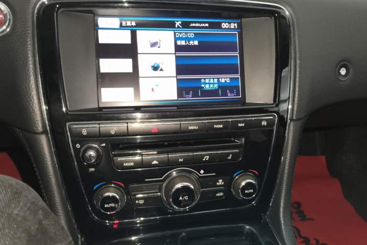 Used Jaguar XJ 2014 XJL 2.0T Two-Wheel-Drive Elegant Business Edition
