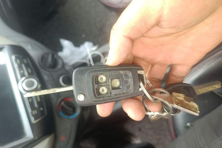 Used Chevrolet Sail 2015 Sail 3 1.5L Manual with Ideal Sunroof Edition