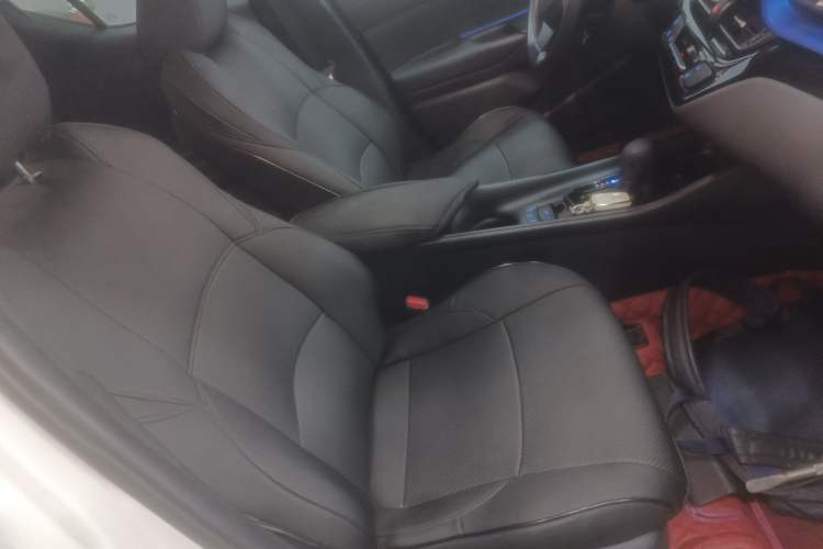 Used Toyota C-HR 2023 2.0L Leading Edition
