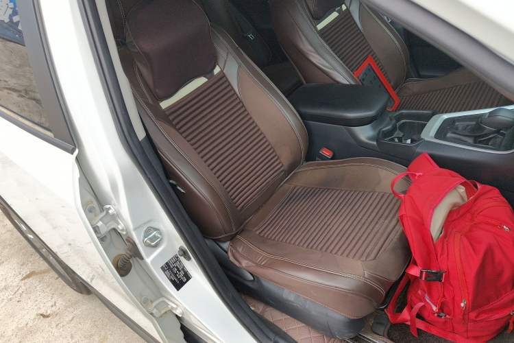 Used Toyota Wildlander 2024 2.0L CVT Two-Wheel Drive Leading Edition